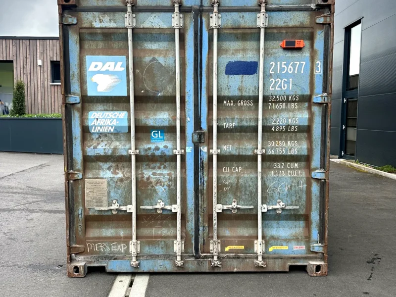 Gebrauchter 20 Fuß Seecontainer Blau DBVU-215677-3