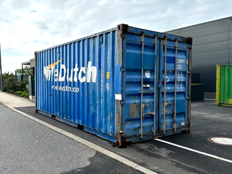 Gebrauchter 20 Fuß Seecontainer Blau DBVU-234997-0