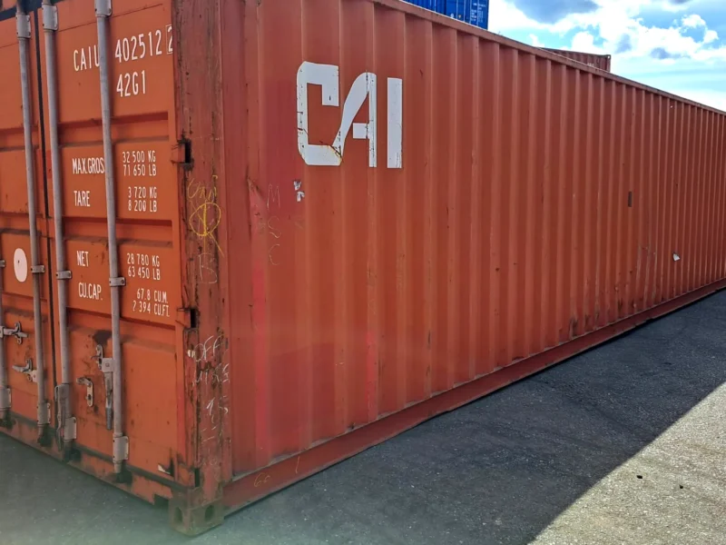 Gebrauchter 40 Fuß Seecontainer Rot CAIU-402512-2