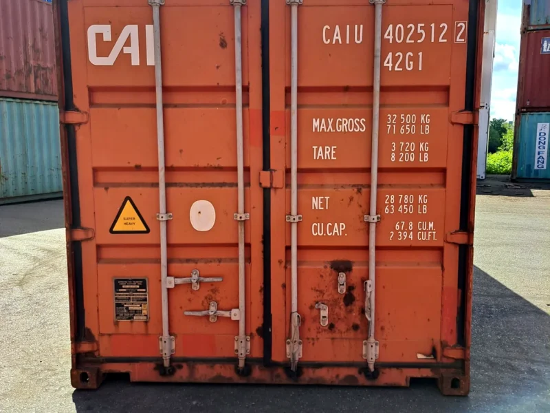 Gebrauchter 40 Fuß Seecontainer Rot CAIU-402512-2