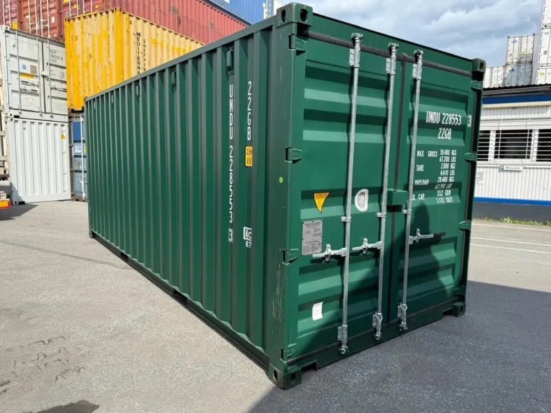 Neuer 20 Fuß Baucontainer Grün UNDU-228533-3