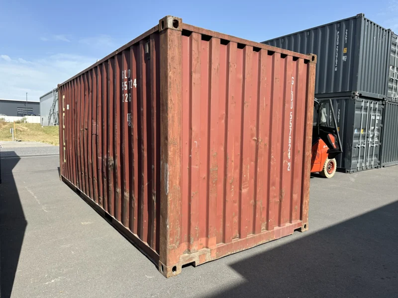Gebrauchter 20 Fuß Baucontainer Rot GLDU-557624-2