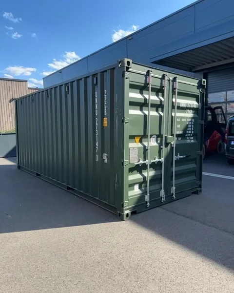 Neuer 20 Fuß Seecontainer Grün UNNU-273147-1